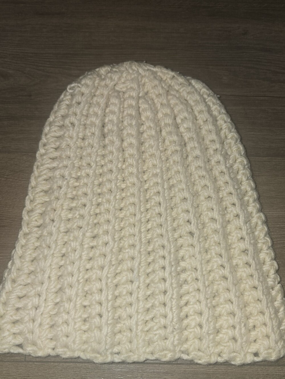 like new 100% acrylic hand knitted cream color thick warm beanie